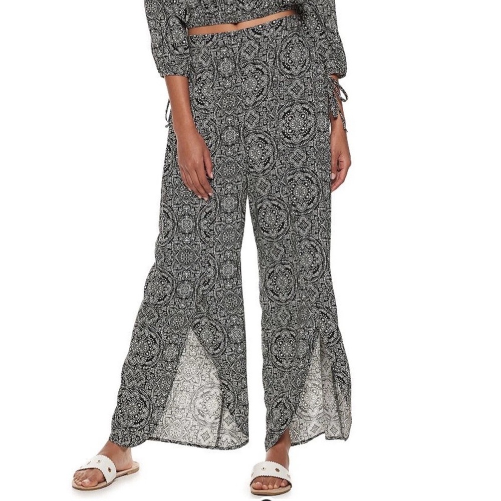 Live to be Spoiled Juniors Black White Geo Print Palazzo Pants Size XL